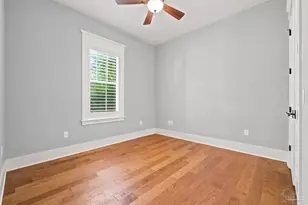 1407 E Hernandez St, Pensacola, FL 32503 - Photo 28