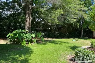 5565 San Gabriel Dr, Pensacola, FL 32504 - Photo 2
