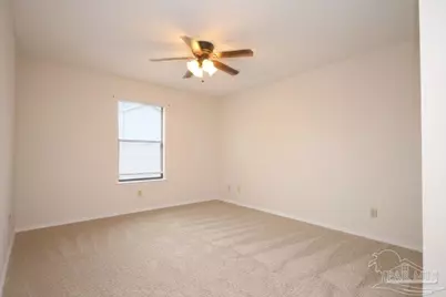 2303 W Michigan Ave #F9, Pensacola, FL 32526 - Photo 8