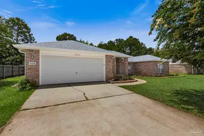 8335 Onich Dr, Navarre, FL 32566 - Photo 10