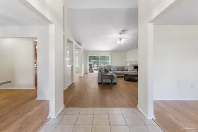 8335 Onich Dr, Navarre, FL 32566 - Photo 16