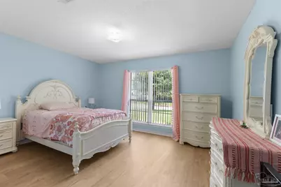 8335 Onich Dr, Navarre, FL 32566 - Photo 32