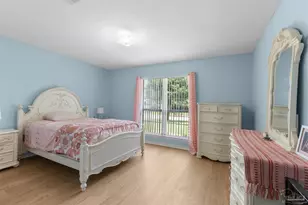 8335 Onich Dr, Navarre, FL 32566 - Photo 32