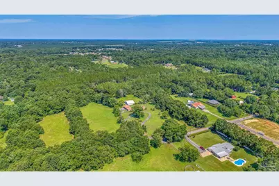 7621 Chellie Rd, Pensacola, FL 32526 - Photo 6