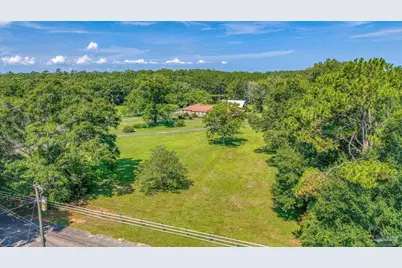 7621 Chellie Rd, Pensacola, FL 32526 - Photo 4