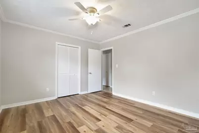 587 Bobwhite Dr, Pensacola, FL 32514 - Photo 10