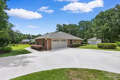 964 Broken Arrow Ln, Cantonment, FL 32533 - Photo 4
