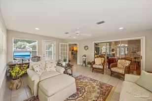 964 Broken Arrow Ln, Cantonment, FL 32533 - Photo 16