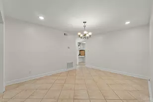 411 Bayshore Dr, Pensacola, FL 32507 - Photo 14