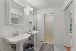 411 Bayshore Dr, Pensacola, FL 32507 - Photo 34