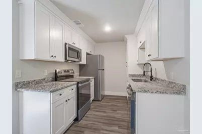 6559 Julia Dr, Milton, FL 32570 - Photo 8