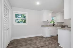 6019 Judy Dr, Milton, FL 32570 - Photo 10