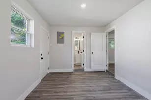 6426 Julia Dr, Milton, FL 32570 - Photo 12