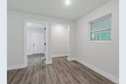 6426 Julia Dr, Milton, FL 32570 - Photo 10