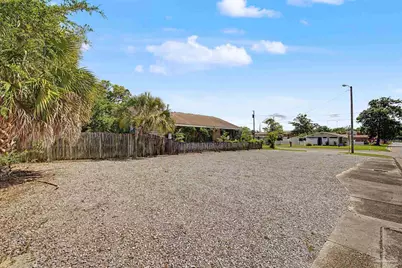 2120 N 8th Ave, Pensacola, FL 32503 - Photo 28