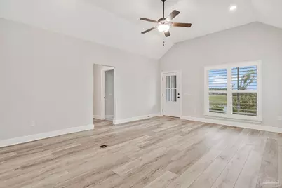 8977 Eureka St, Milton, FL 32583 - Photo 12