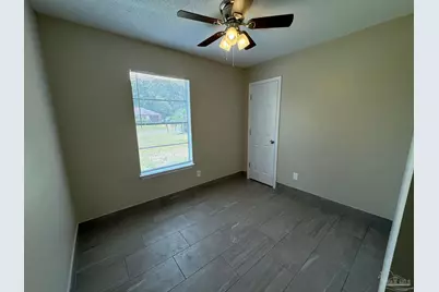 7823 Coronet Ln, Pensacola, FL 32514 - Photo 26