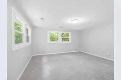2014 University St, Pensacola, FL 32504 - Photo 34