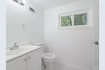 2014 University St, Pensacola, FL 32504 - Photo 32