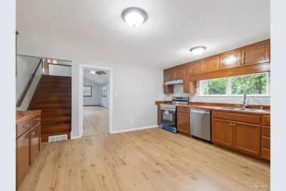 2014 University St, Pensacola, FL 32504 - Photo 12