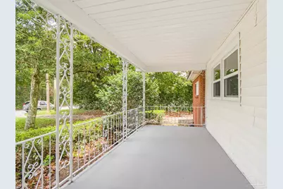 2014 University St, Pensacola, FL 32504 - Photo 4