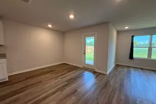 9732 Angel Oak Dr, Pensacola, FL 32526 - Photo 16
