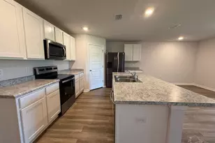 9732 Angel Oak Dr, Pensacola, FL 32526 - Photo 14