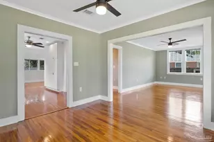 300 S 2nd St, Pensacola, FL 32507 - Photo 22