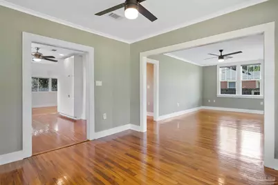 300 S 2nd St, Pensacola, FL 32507 - Photo 10