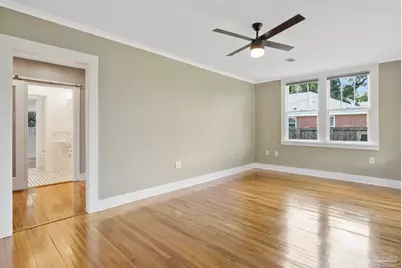 300 S 2nd St, Pensacola, FL 32507 - Photo 8