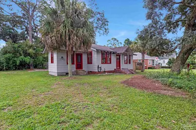 300 S 2nd St, Pensacola, FL 32507 - Photo 40