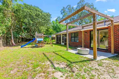 1643 Balogh Dr, Gulf Breeze, FL 32563 - Photo 26