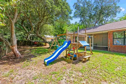 1643 Balogh Dr, Gulf Breeze, FL 32563 - Photo 30