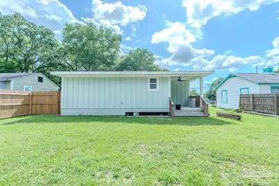 512 Fitzgerald St, Pensacola, FL 32505 - Photo 8