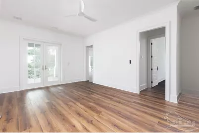 1921 E Strong St, Pensacola, FL 32501 - Photo 34