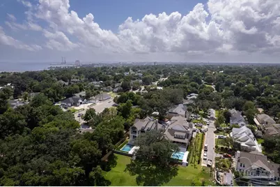 1921 E Strong St, Pensacola, FL 32501 - Photo 46