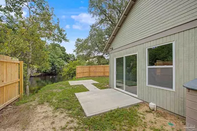 2853 Hidden Springs Cir, Pensacola, FL 32526 - Photo 2