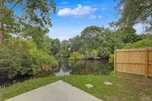 2853 Hidden Springs Cir, Pensacola, FL 32526 - Photo 6