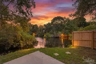2853 Hidden Springs Cir, Pensacola, FL 32526 - Photo 32