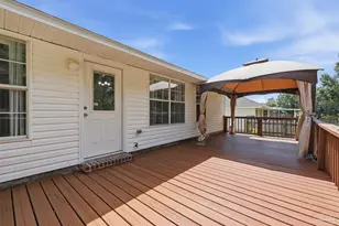 7317 Westminster Dr, Navarre, FL 32566 - Photo 32
