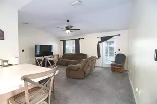 8137 4th St, Navarre, FL 32566 - Photo 12