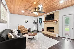 4180 Monteigne Dr, Pensacola, FL 32504 - Photo 10