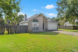 123 Palmetto Ave, Mary Esther, FL 32569 - Photo 2