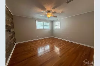 905 Poinciana Dr, Gulf Breeze, FL 32561 - Photo 24