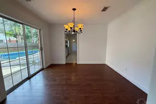 905 Poinciana Dr, Gulf Breeze, FL 32561 - Photo 8