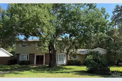 905 Poinciana Dr, Gulf Breeze, FL 32561 - Photo 2