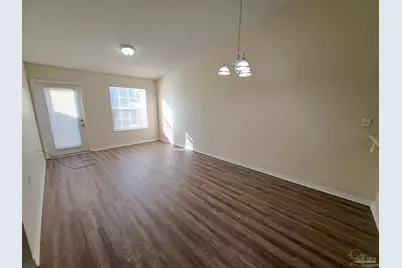 8069 Stonebrook Dr, Pensacola, FL 32514 - Photo 4
