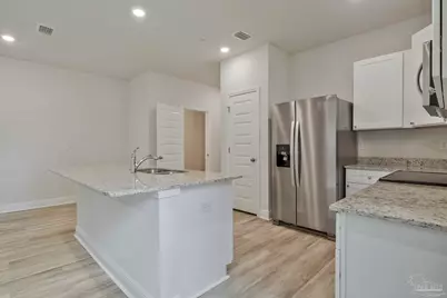 7150 Village Ln, Pensacola, FL 32504 - Photo 14