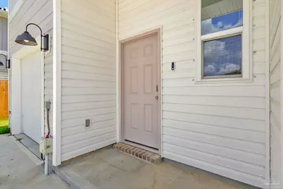 7150 Village Ln, Pensacola, FL 32504 - Photo 2
