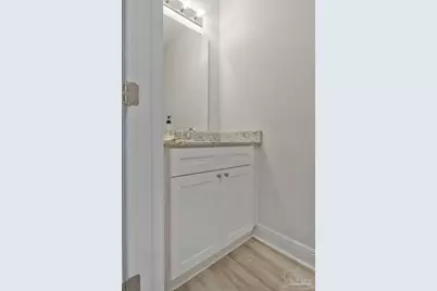 7150 Village Ln, Pensacola, FL 32504 - Photo 6